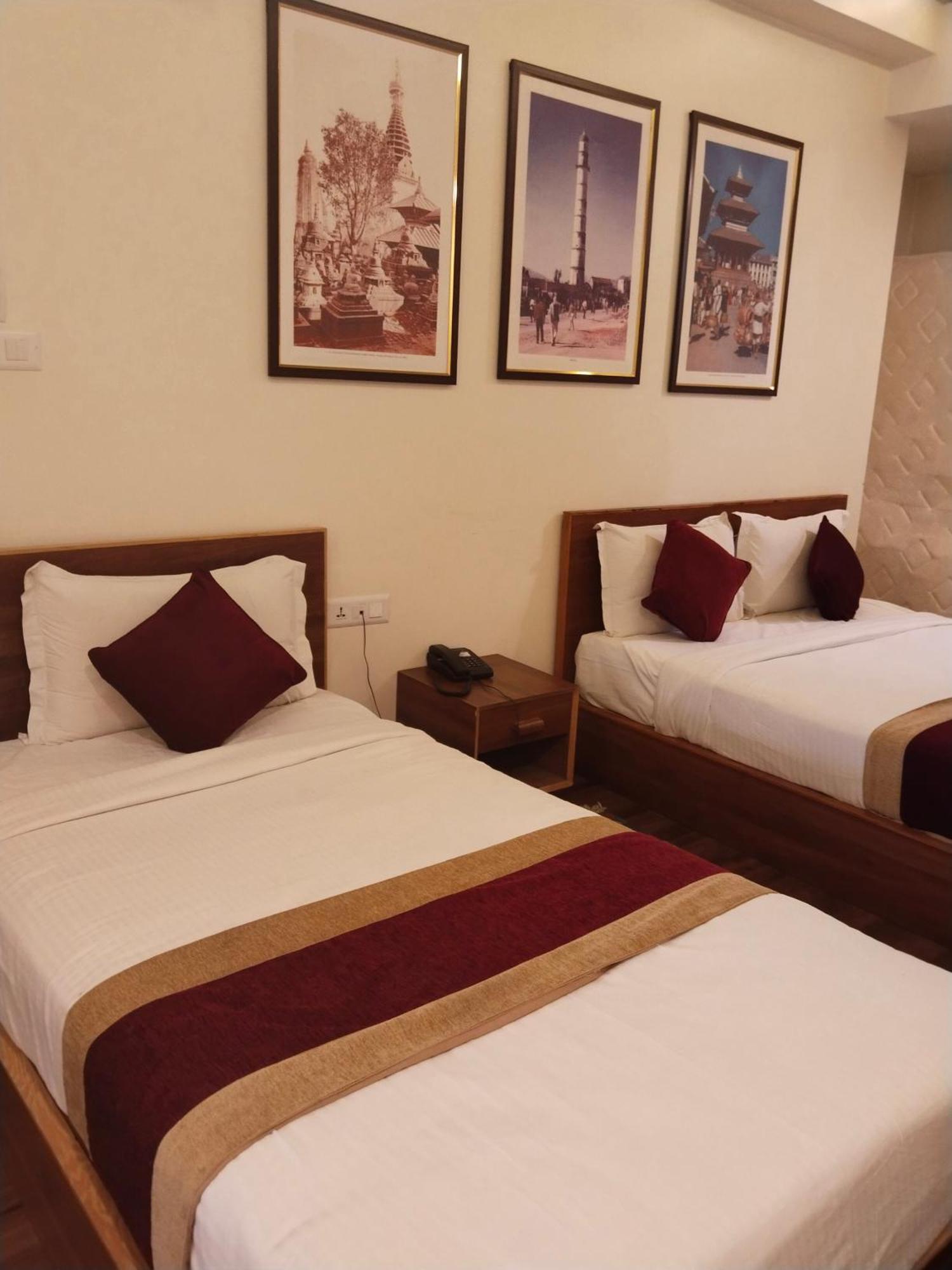 Rodeos Inn Kathmandu Room photo